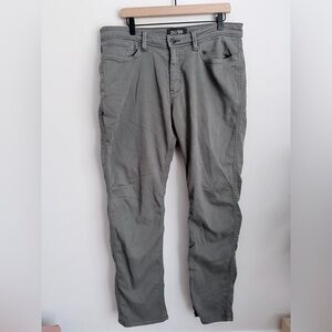 DU/ER Mens No Sweat Pant Relaxed Tapered 36 Waist x 32 Gull
